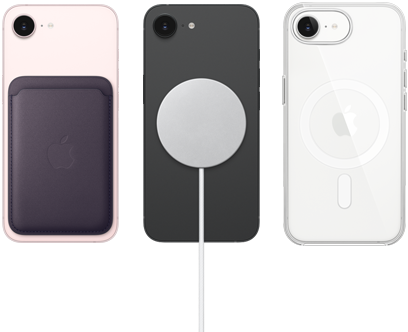 iPhone 17e i blekrosa med FineWoven-pl&aring;nbok i f&auml;rgen midnatt, iPhone 17e i svart med MagSafe-laddare, iPhone 17e i vitt med transparent skal med MagSafe